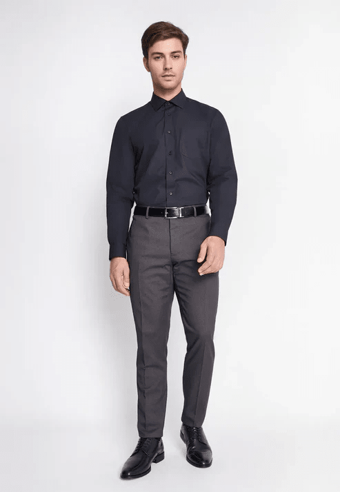 CAMISA FORMAL BASICA LISA REGULAR POPLIN NEGRA V6000N0094