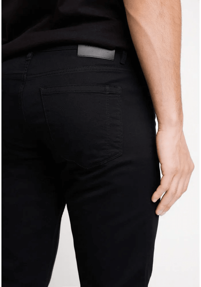 PANTALON HOMBRE CASUAL 5 BOLSILLOS NEGRO V6000N0093