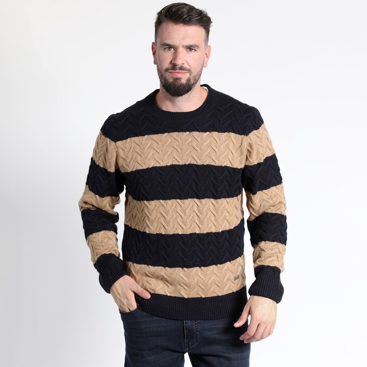 SWEATER HOMBRE MANGA LARGA RAYAS CUELLO REDONDO NEGRO – ESTILO CLÁSICO Y CONFORT PARA CUALQUIER OCASIÓN I3004N0011