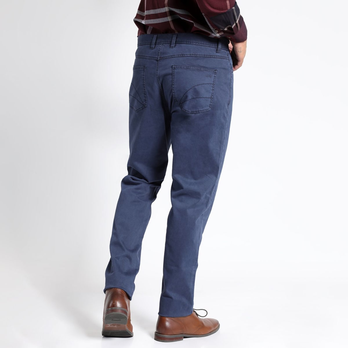 PANTALÓN HOMBRE GABARDINA 5 BOLSILLOS GARMENT DYE AZUL – ESTILO VINTAGE Y COMODIDAD MODERNA I3213N004 MGI320213N0772