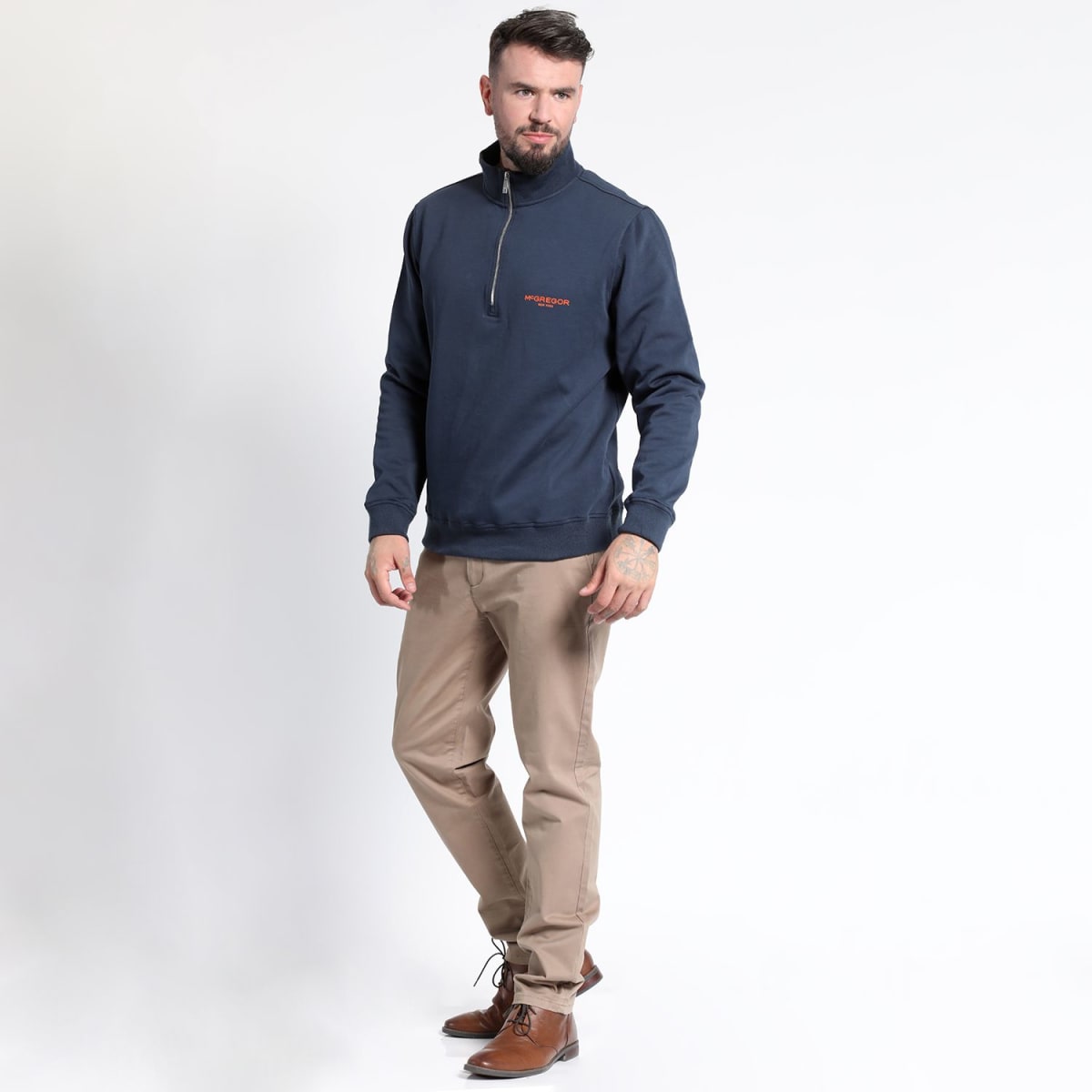 POLERÓN HOMBRE MEDIO CIERRE ESTAMPADO TEXTURADO AZUL MARINO – ESTILO CASUAL Y CONFORT PARA TODA OCASIÓN I3030N0793