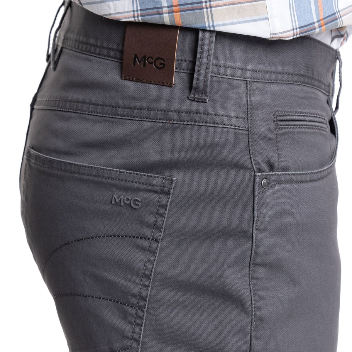 PANTALON 5 BOLSILLOS HOMBRE GRIS OSCURO V6213N0043