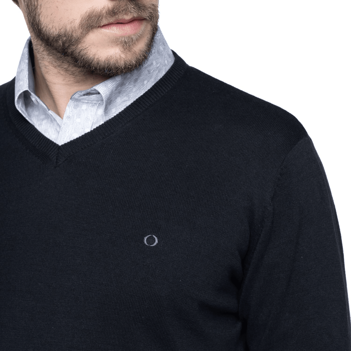 SWEATER CUELLO EN V ALGODÓN NEGRO LI000N0093