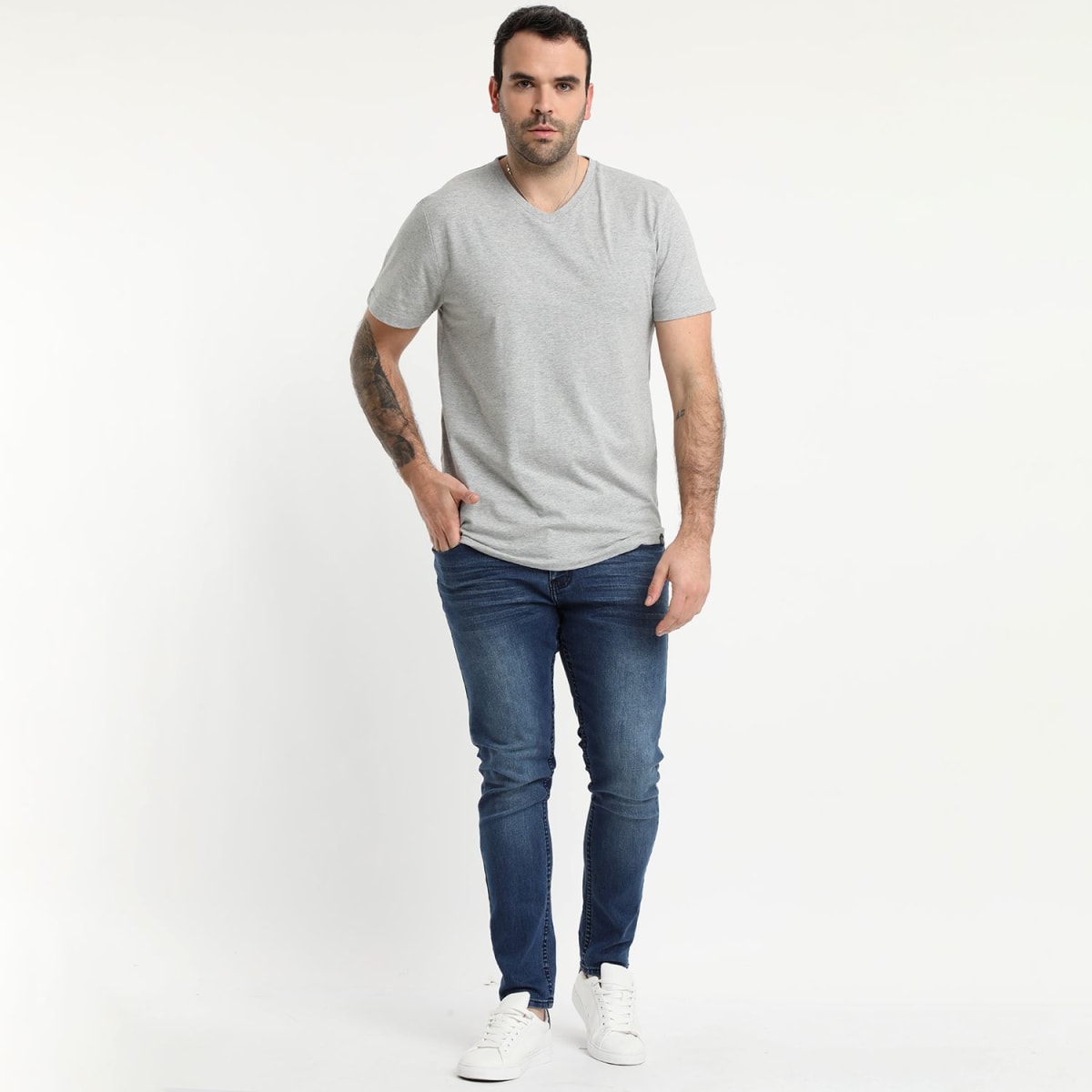POLERA CUELLO EN V GRIS LI090N0022