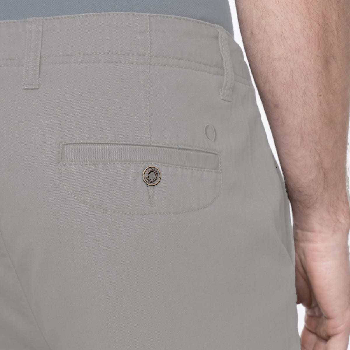 PANTALON BOLSILLO ARGENTINO PARA HOMBRE GRIS CLARO LI020N0023