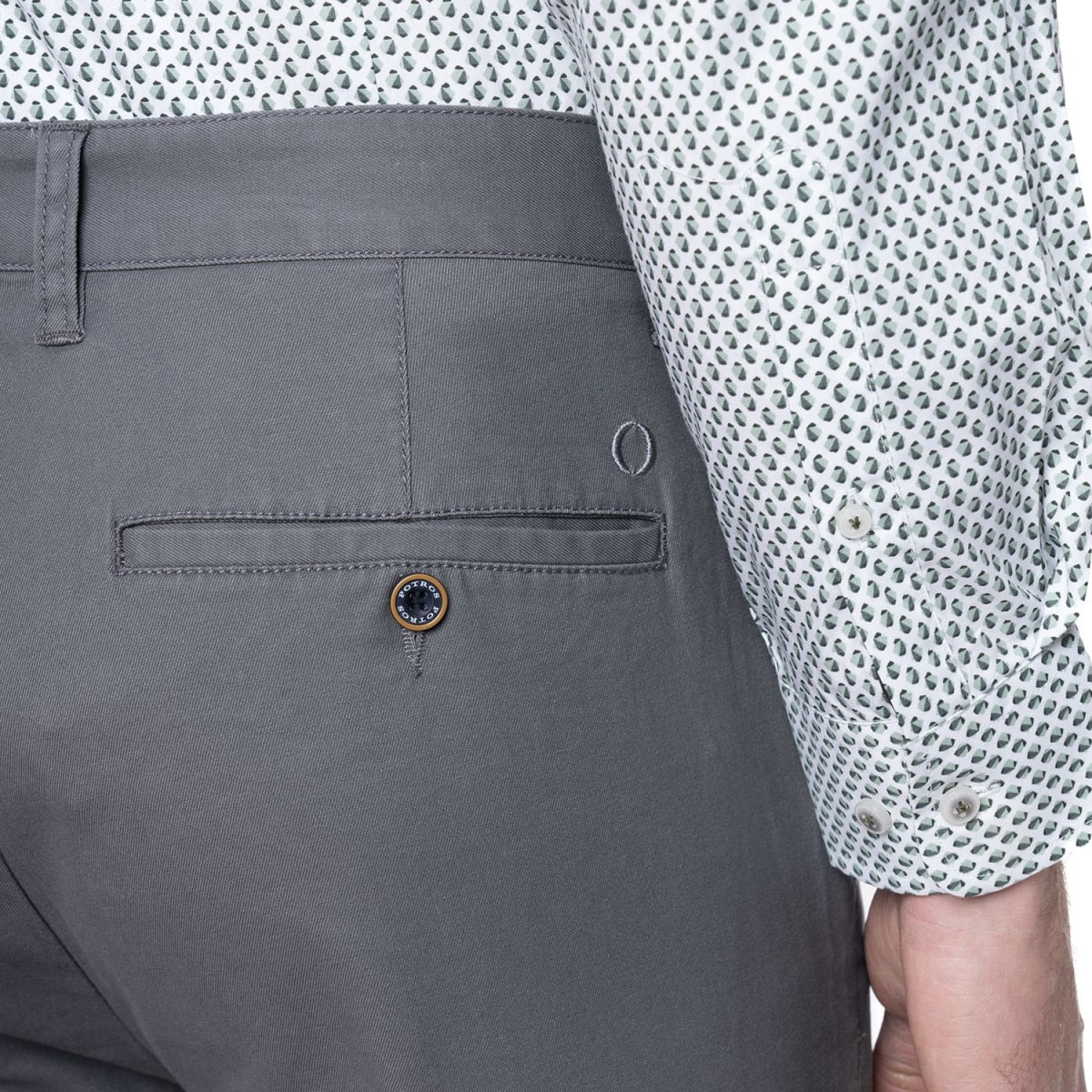 PANTALON BOLSILLO ARGENTINO PARA HOMBRE GRIS LI070N0033