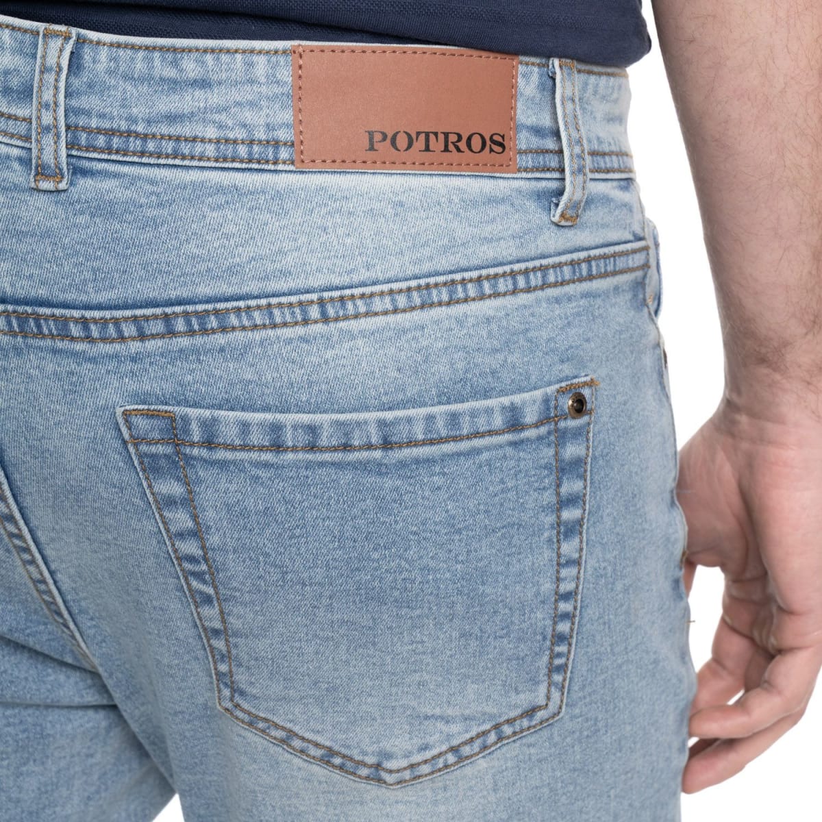 JEANS BASICO SLIM FIT PARA HOMBRE AZUL CLARO DENIM LI113M0893