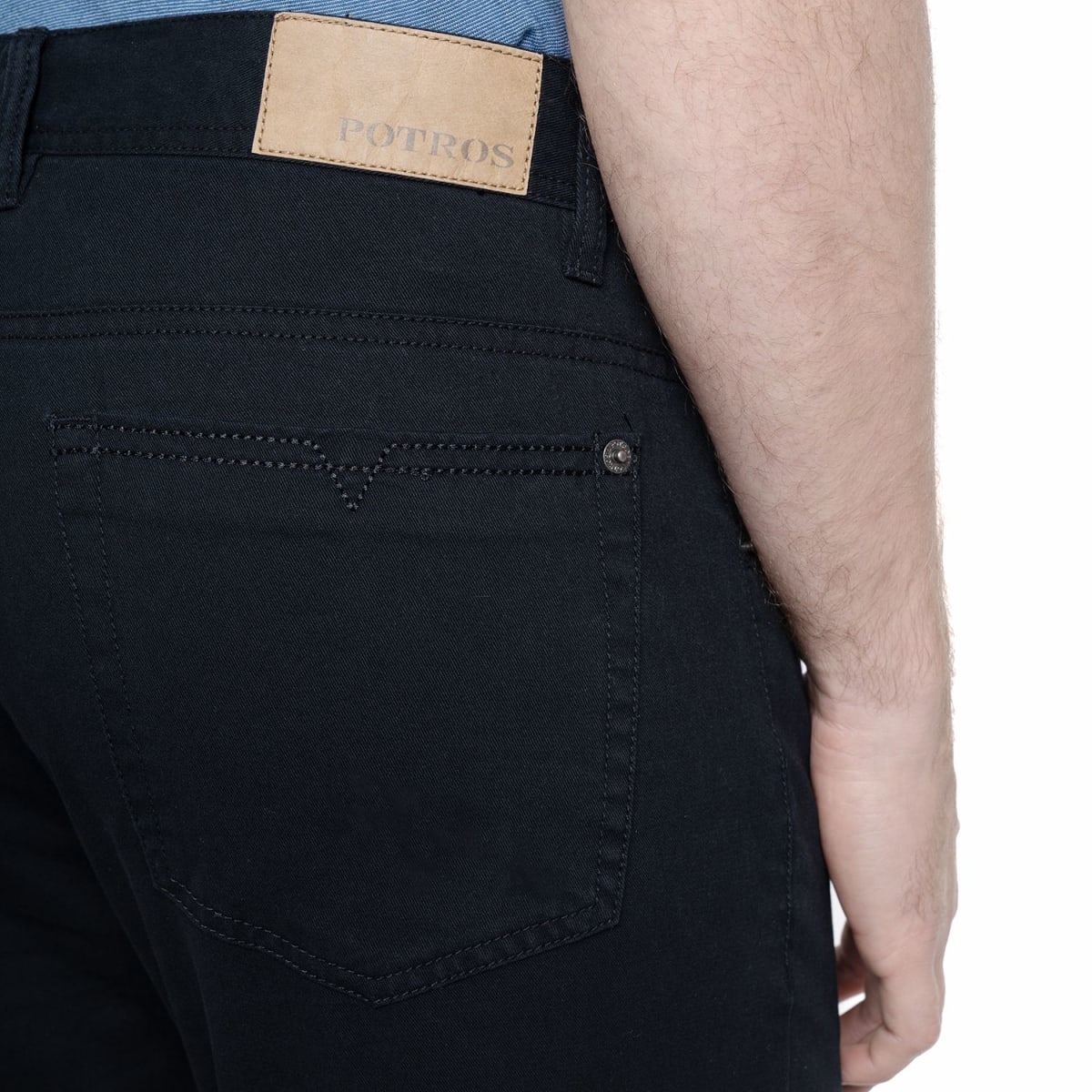 PANTALON 5 BOLSILLOS REGULAR PARA HOMBRE NEGRO LI734N0093