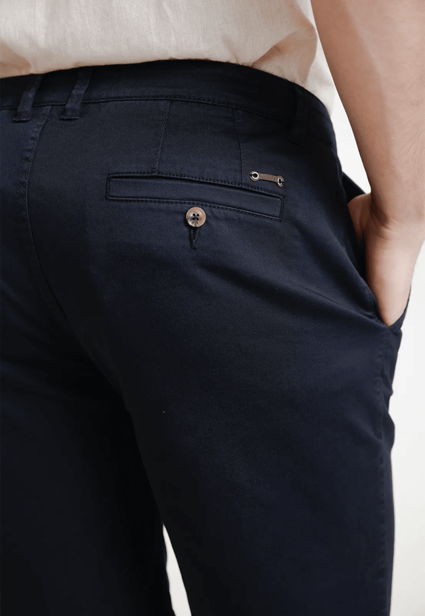 BERMUDA HOMBRE ALGODON LISO SLIM VALERIO AZUL MARINO V6000N0793