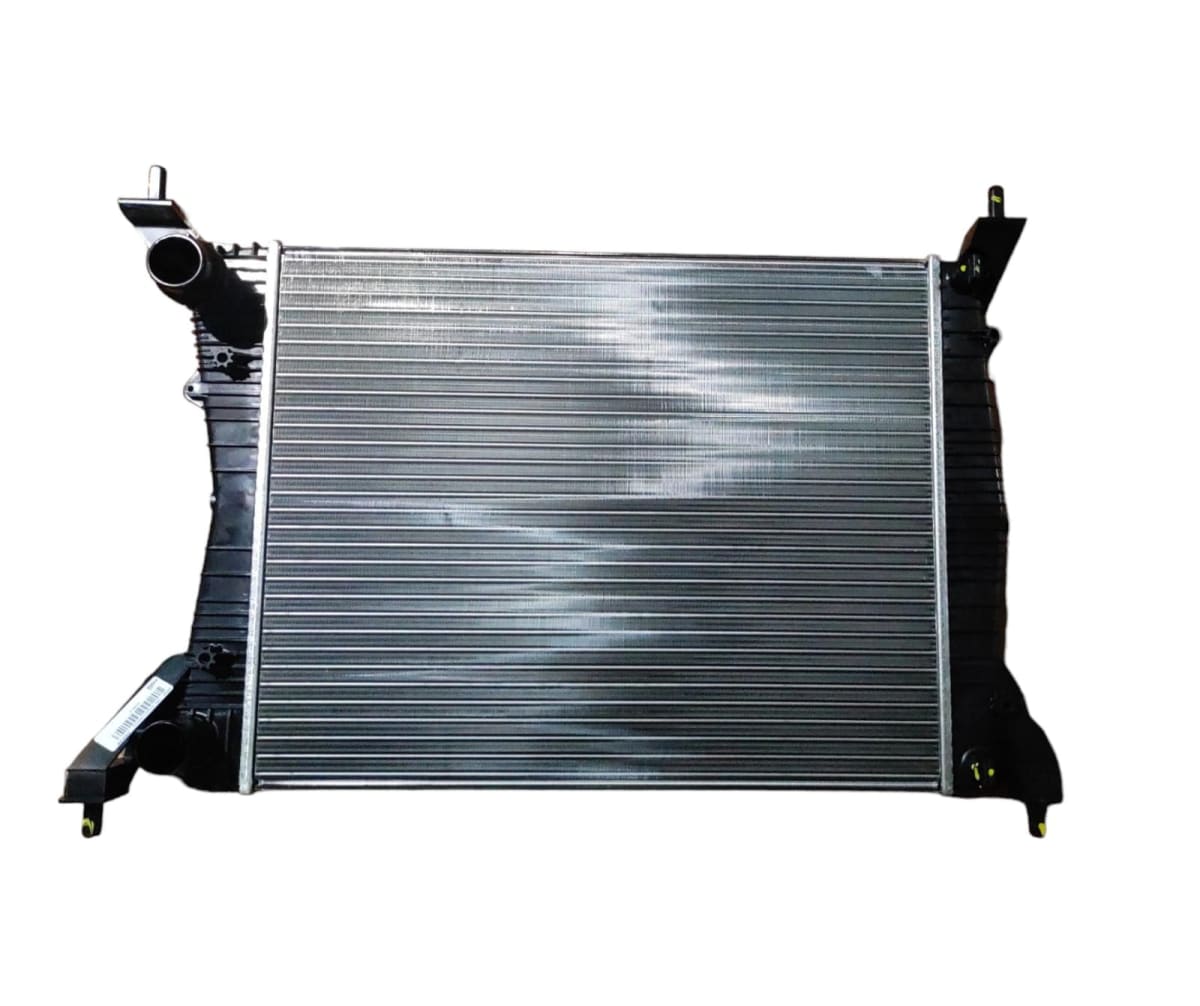 Radiador Fiat Palio Attractive 2015-fiorino Nva 1.4 (valeo) 6