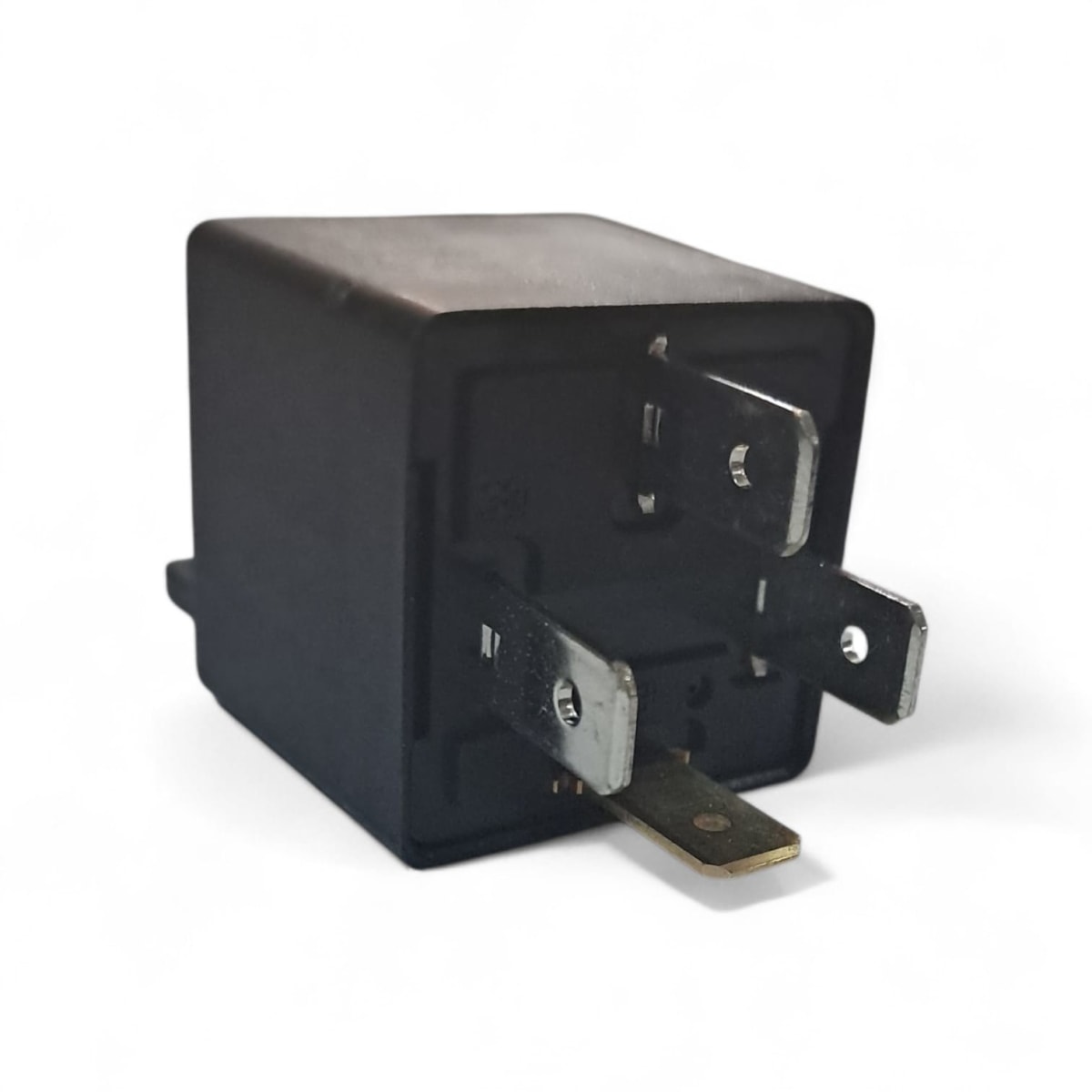 Relay 12V 30A 4 Pines Universal 27x272