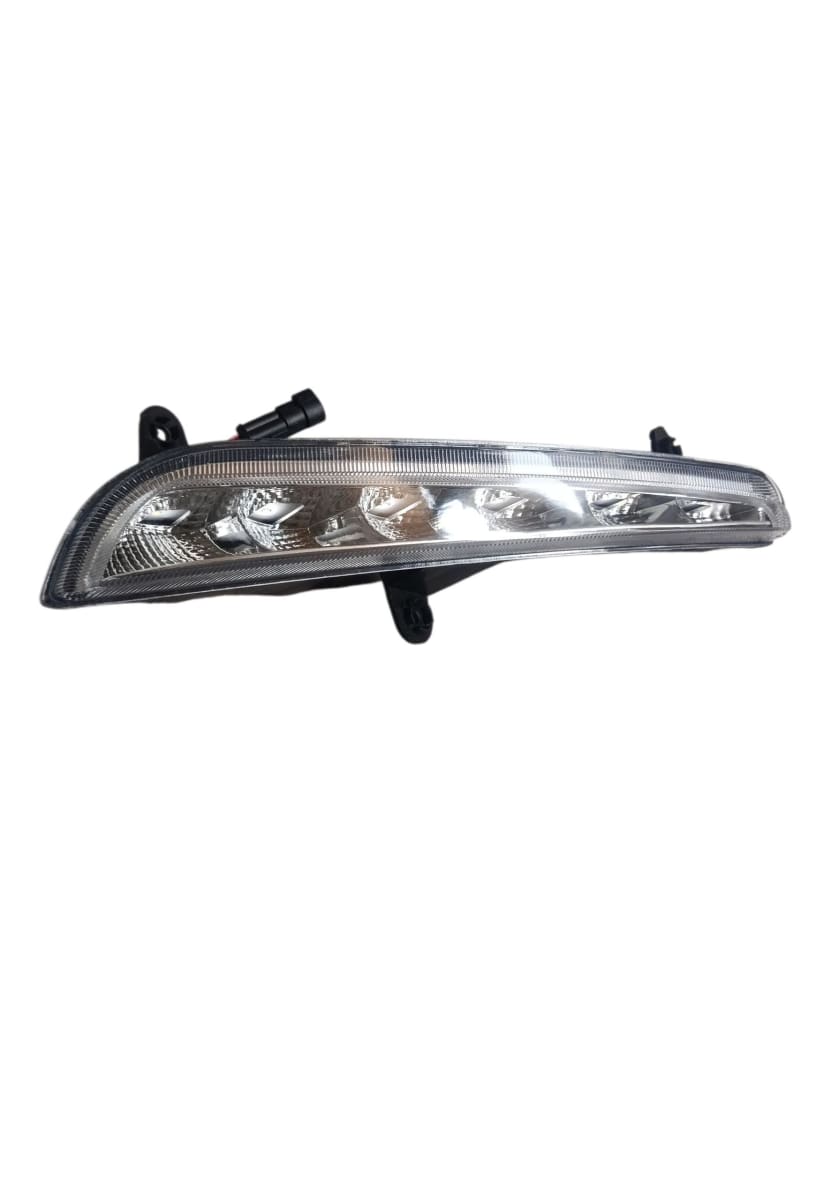 Neblinero Parachoque Delantero Derecho Led Chery Tiggo 3 1.6L 2017 - 20192