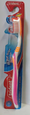 TRIDENT CEPILLO SUAVE