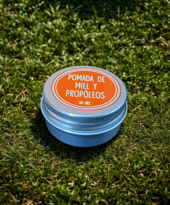 Pomada Miel y Propóleos.1