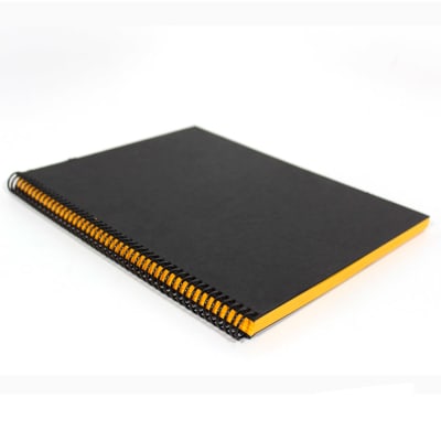 CUADERNO PAPEL GOLD TAPA NEGRA 1/2 OFICIO 100 HOJAS