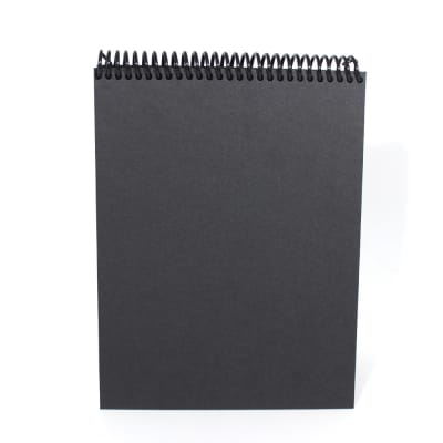 BLOCK PAPEL NEGRO TAPA NEGRA 1/2 OFICIO 100 HOJAS