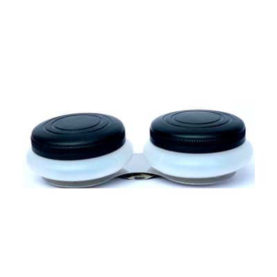 ACEITERA PLÁSTICA CON TAPA Y APRETADOR DOBLE