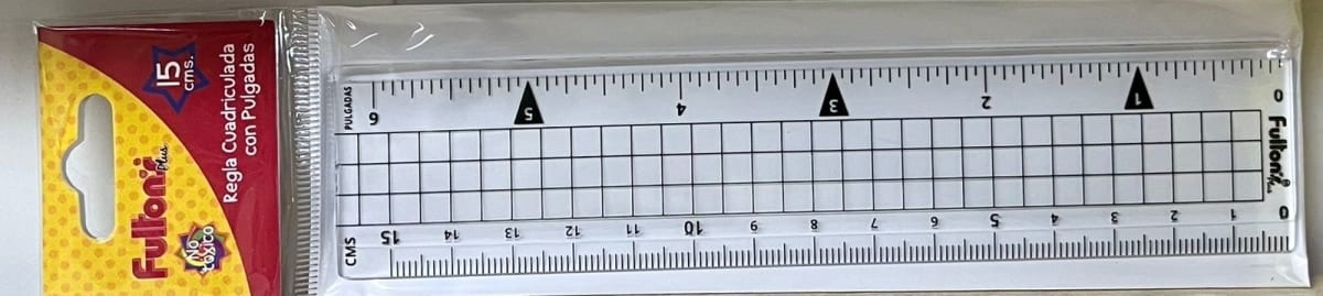 REGLA CUADRICULADA CON PULGADAS 15CM1