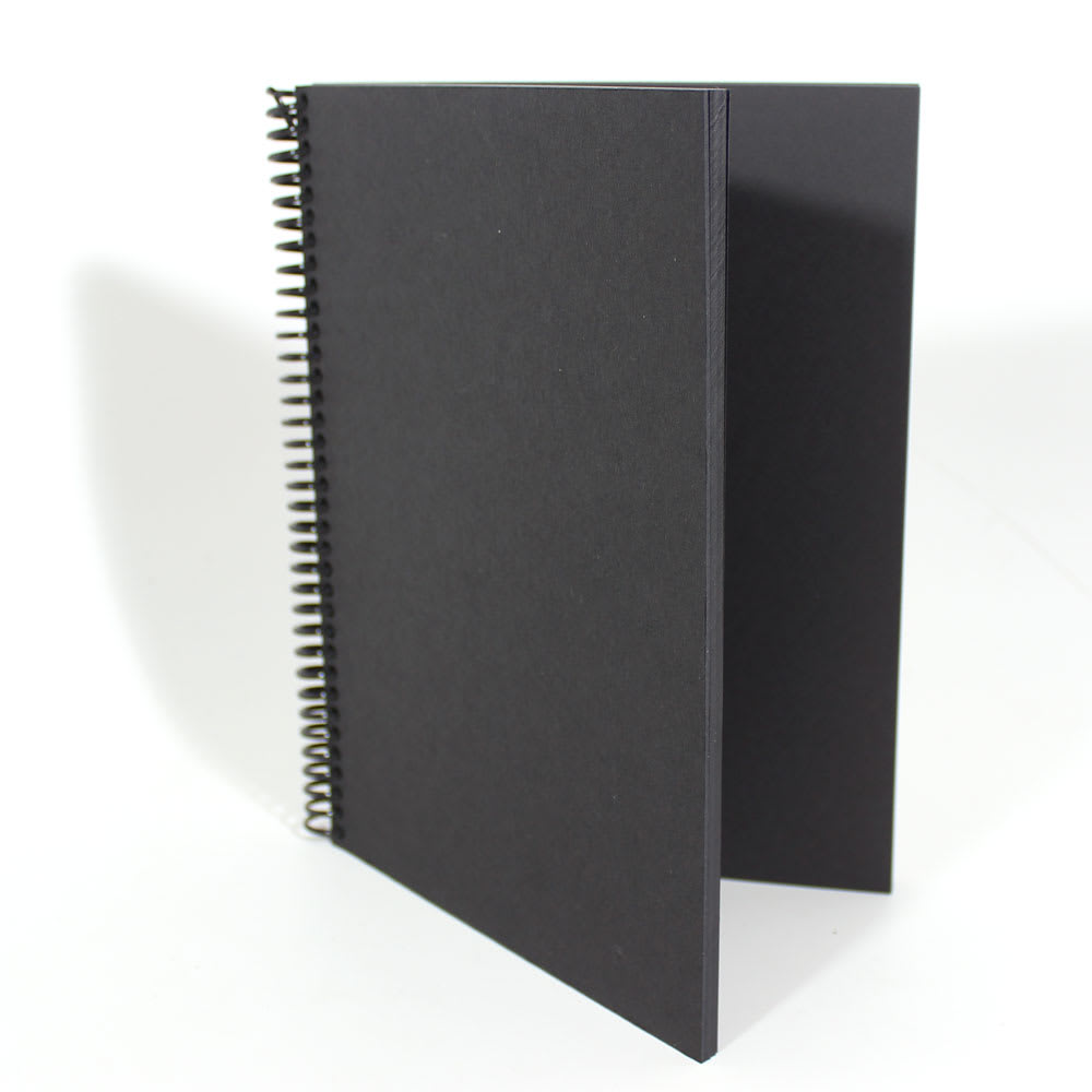 CUADERNO PAPEL NEGRO TAPA NEGRA 1/2 OFICIO 100 HOJAS1