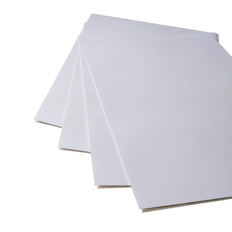 PAPEL OPALINA LISA 200G OFICIO (100HJ)1