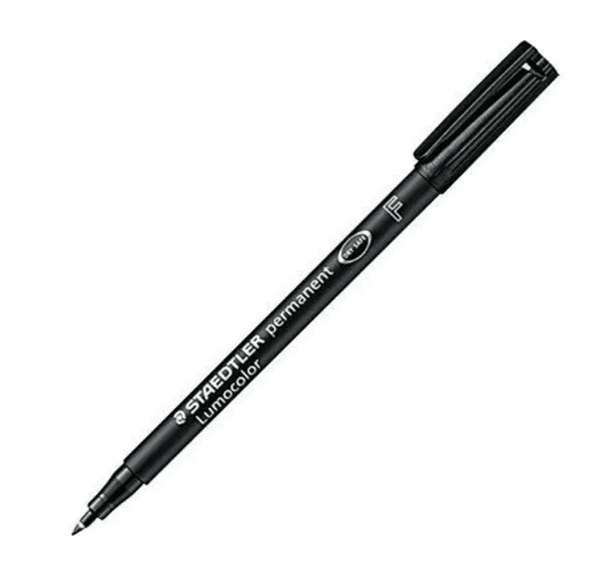 MARCADOR PERMANENTE LUMOCOLOR F NEGRO STAEDTLER1