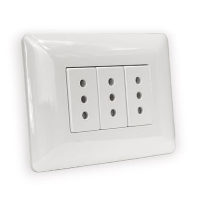 Tomacorriente triple 10A blanco 2918 Stanford (enchufe triple)