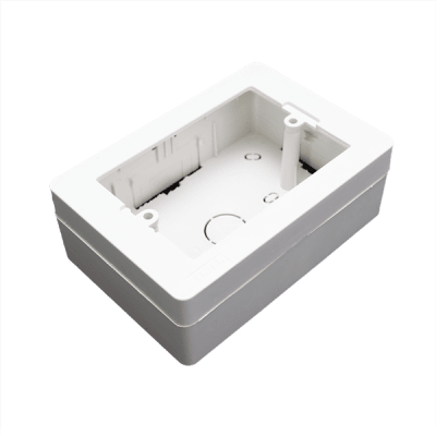 Caja chuqui plastica c/tornillo y tarugos