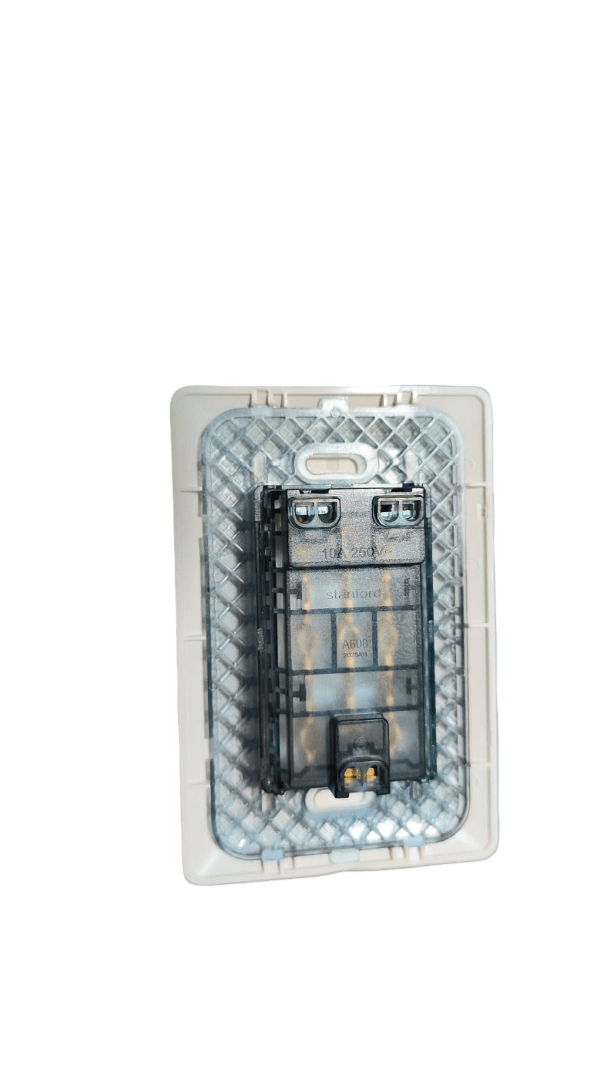 Tomacorriente doble puenteado 10A 250V Blanco Stanford2