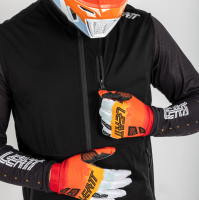 CORTA VIENTO LEATT VEST RACEVEST BLACK