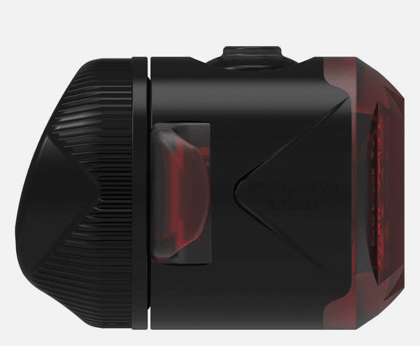 LUZ LEZYNE TRASERA FEMTO DRIVE2