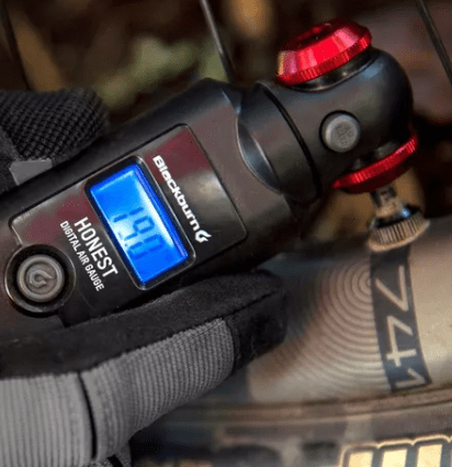 MEDIDOR DE PRESION BLACKBURN 150 PSI3