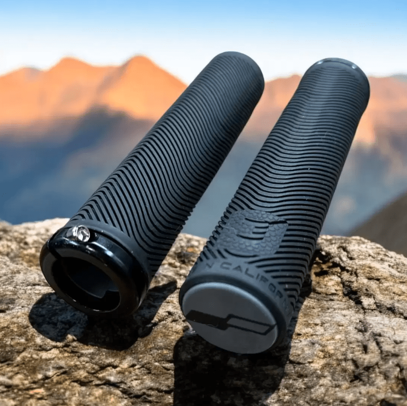 PUÑOS SENSUS SINGLE LOCK BLACK EMILJOHANSSON3