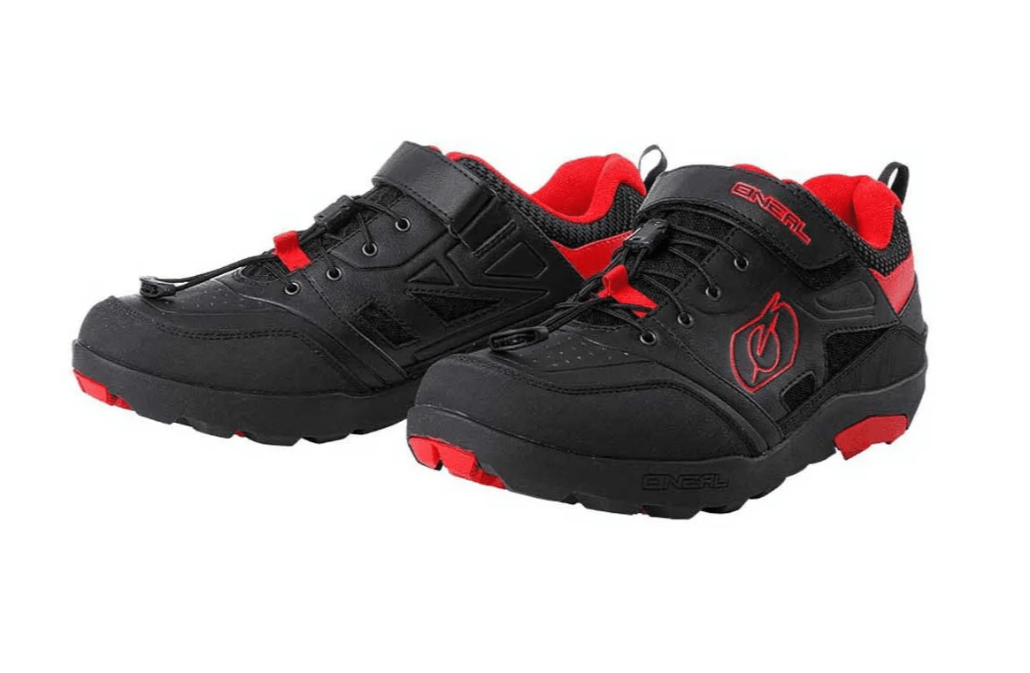 ZAPATILLA ONEAL TRAVERSE FLAT BLACK/RED TALLA 91