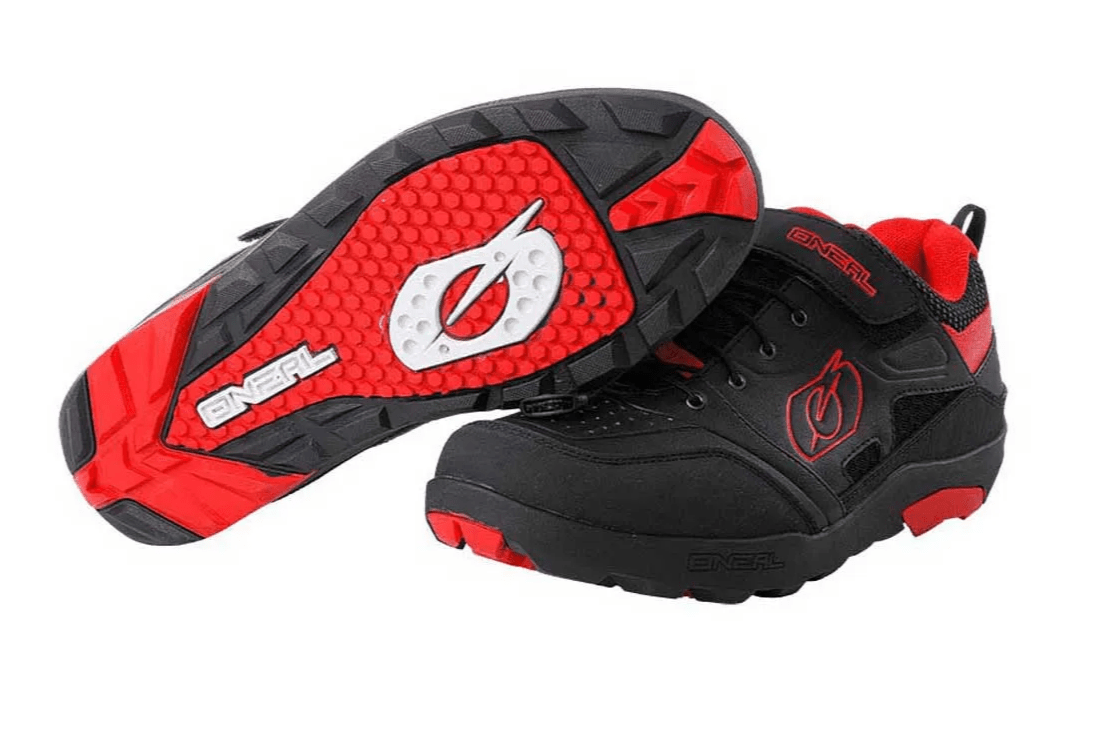 ZAPATILLA ONEAL TRAVERSE FLAT BLACK/RED TALLA 92
