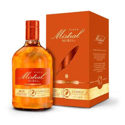 Pisco Mistral Nobel Añejado en Roble 40° Botella 750 cc1