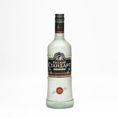 Vodka Ctahoapt Russian Standard 750 Cc1