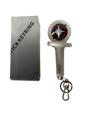 Llavero Stray Kids Luminoso Efectos K-pop 11cm1