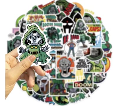 Stickers Doctor Doom Marvel Avengers Vinilo 50 Pcs 4.4cm