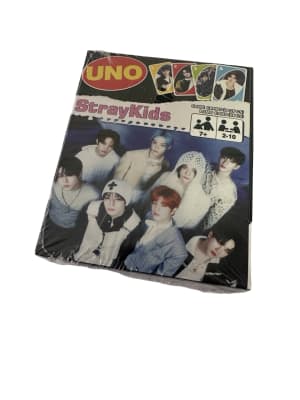 Juego UNO Limitada Stray Kids - 112 Cartas + 8 Lomo Cards
