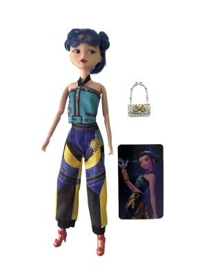 Muñeca Zoey Guerrera Kpop 30cm Con Música Y Cartera Genérica1