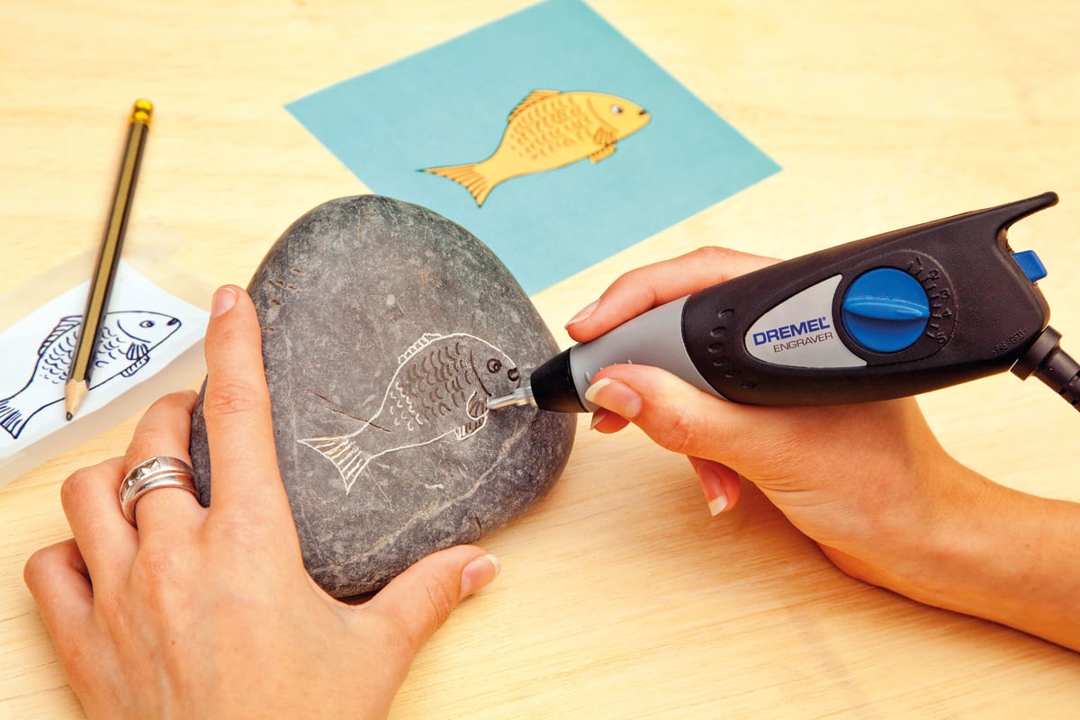 Grabador Dremel Metal 290 multimaterial3