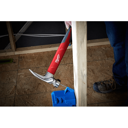 MARTILLO CON FIBRA DE VIDRIO LISO 19OZ MILWAUKEE / 48-22-93162