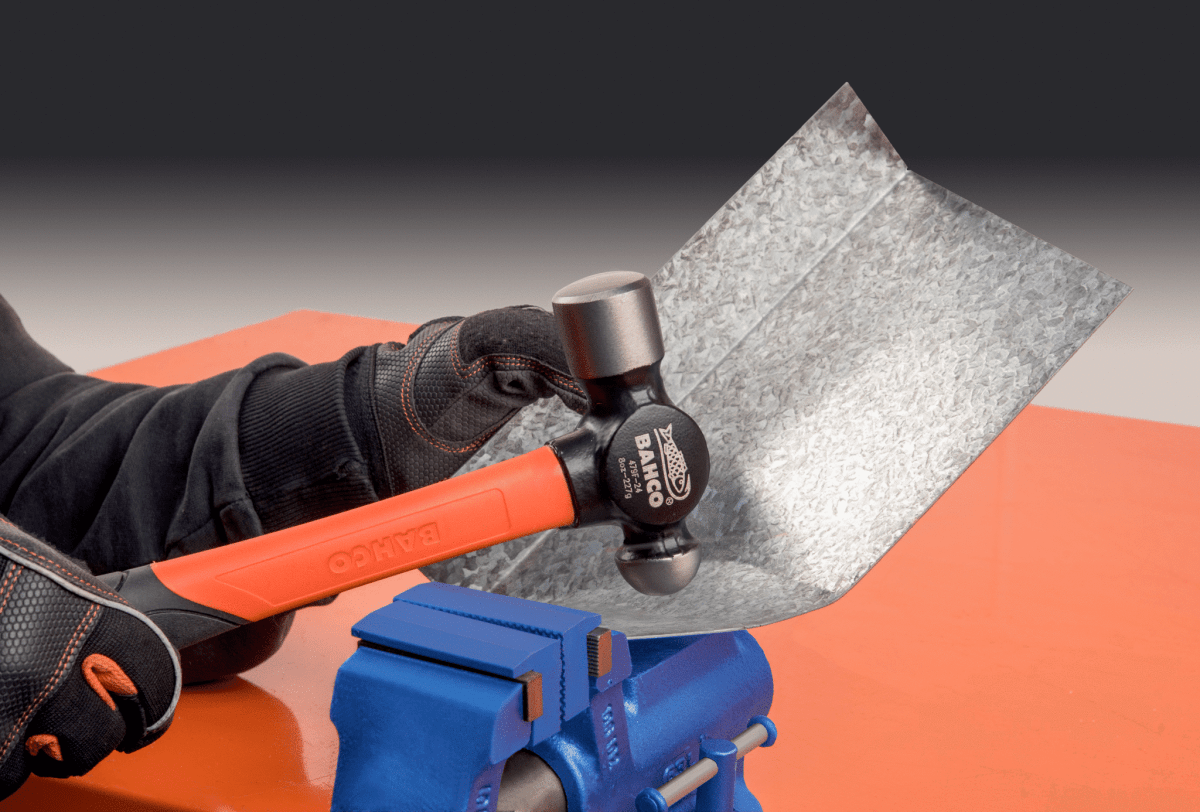 Martillo de bola con mango de fibra de vidrio 900g 479F1