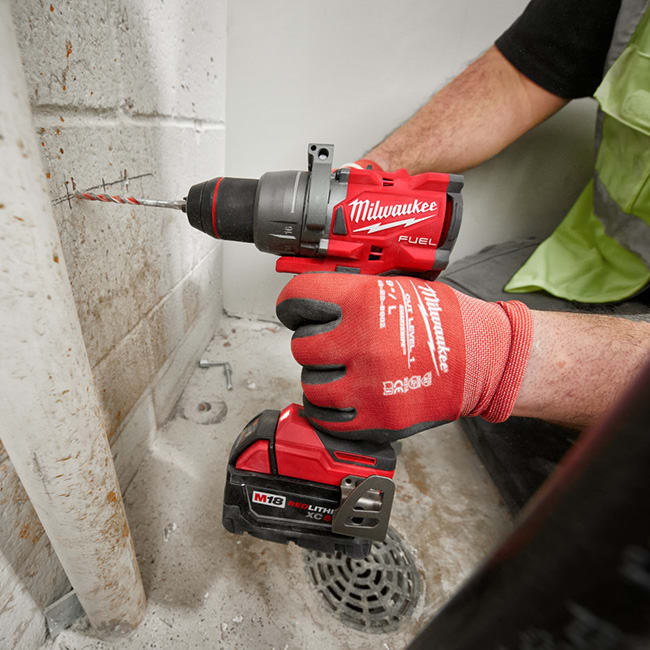 TALADRO PERCUTOR INALAMBRICO M18 FUEL™ BRUSHLESS 2904-20 BARETOOLS1