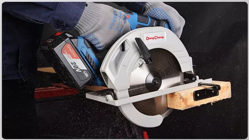 Sierra circular inalambrica 20v 185mm Dongcheng dcmy02-1853