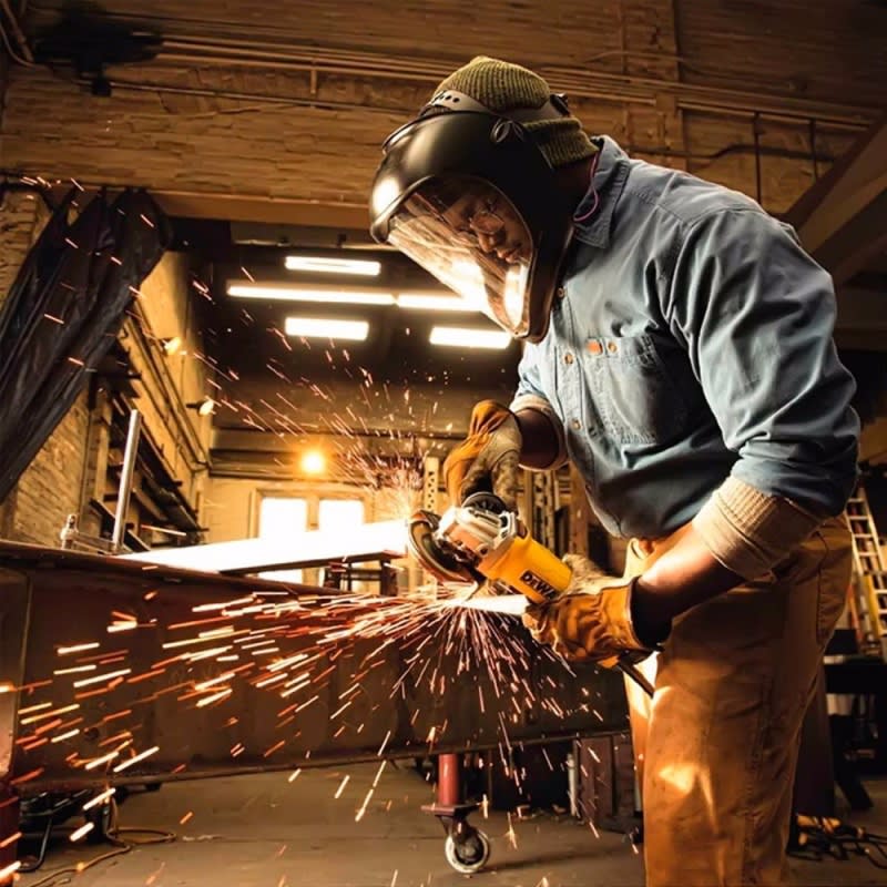 AMOLADORA ANGULAR 4 1/2