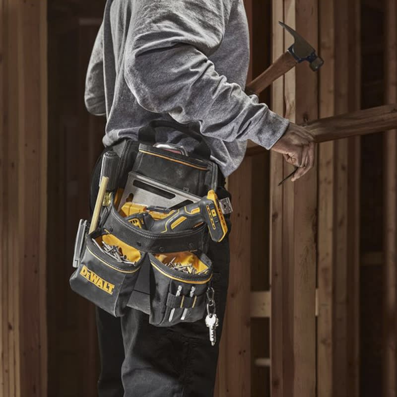 Bolsos Porta Herramientas 13 Bolsillos Dewalt DWST5402011