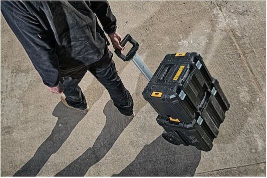 CAJA CON RUEDAS TSTAK DEWALT / DWST178203