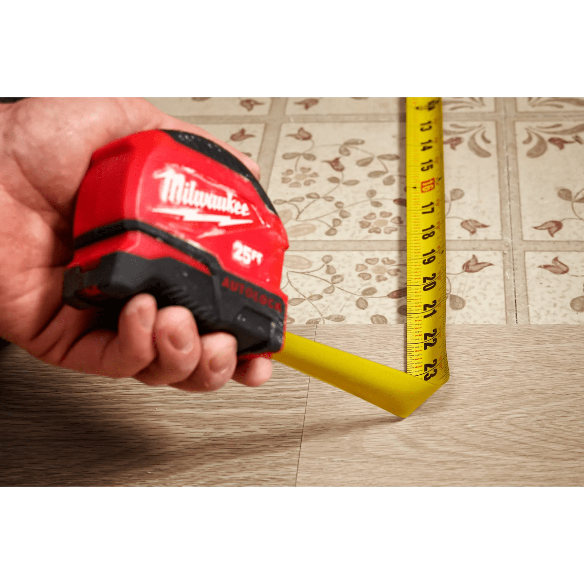 Cinta métrica autolock con bloqueo automático de 5 m/16 pies6