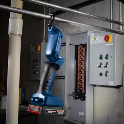 LINTERNA INALÁMBRICA BOSCH GLI 18V-300 18V 300 LM / 06014A11001